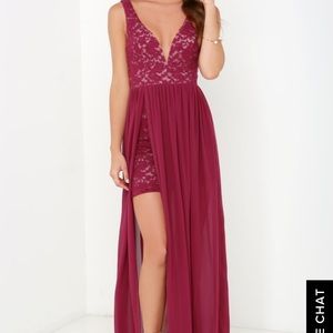 Lulu’s MAKE WAY FOR WONDERFUL BERRY RED LACE MAXI